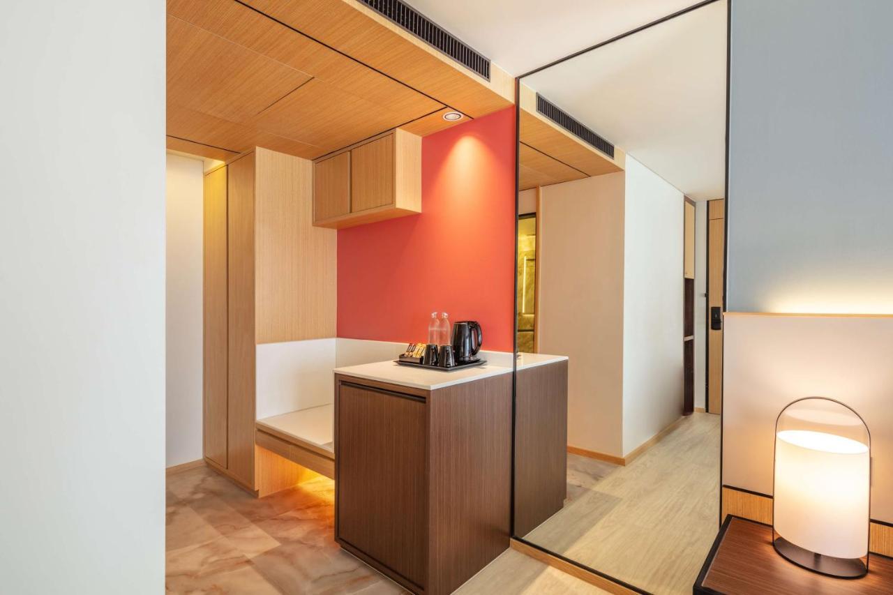 Best Western Click Sathorn 11 Bangkok Exterior photo