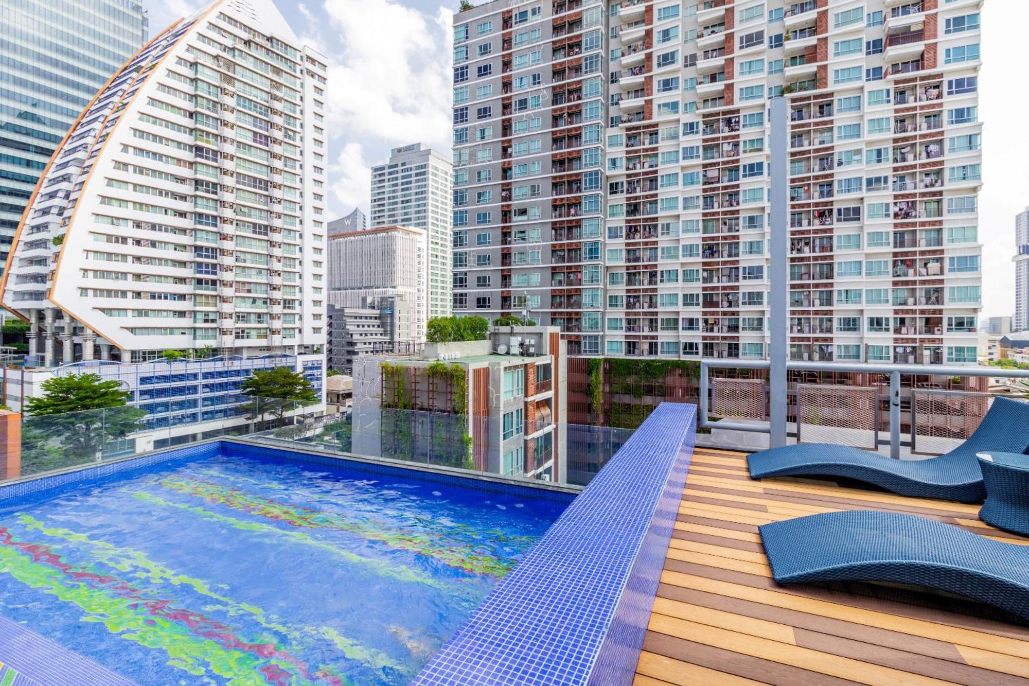 Best Western Click Sathorn 11 Bangkok Exterior photo
